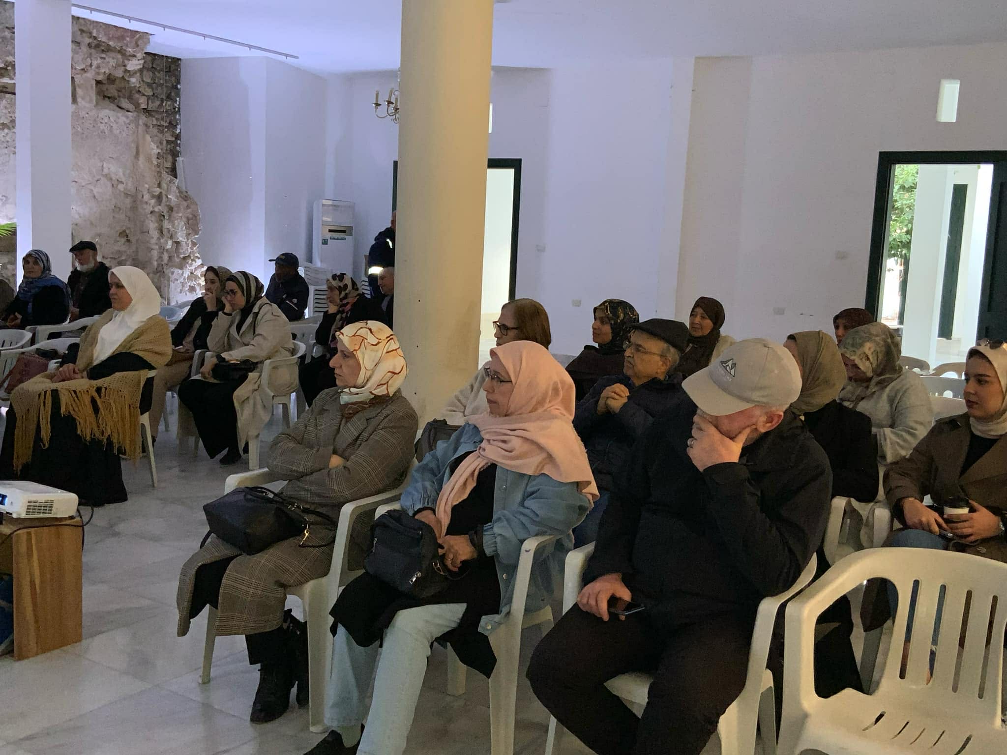 لقاء حواري مع المهندسة المعمارية فريال شرف الدين عن ذكرياتها والسرايا الحمراء